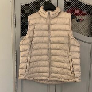 32 Degrees Women's Light Beige Puffer Vest